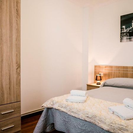 Apartamentos Enteros O Lagar Melide Exteriér fotografie